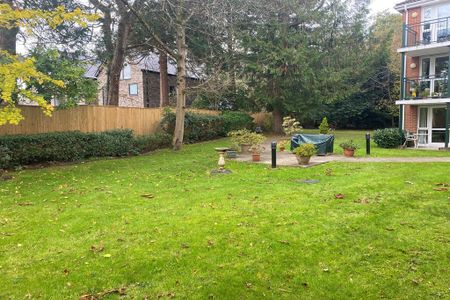 1 bedroom flat to rent - Photo 4