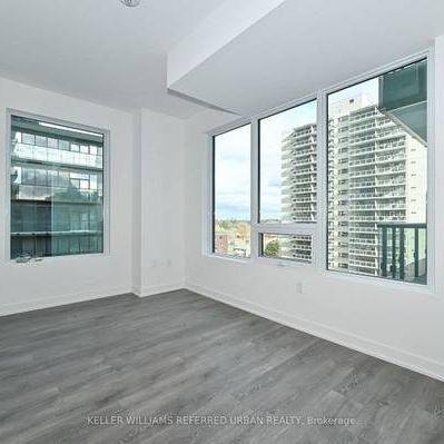 Eglinton/Mount Pleasant-New Modern 1Bdrm 1Bath 1Locker - Photo 3