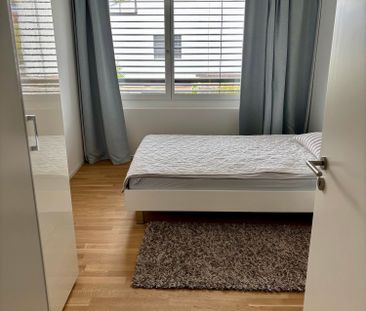 4.5-Zimmer-Wohnung mit Aussicht, an schöner Lage über dem Zürichsee - Foto 4