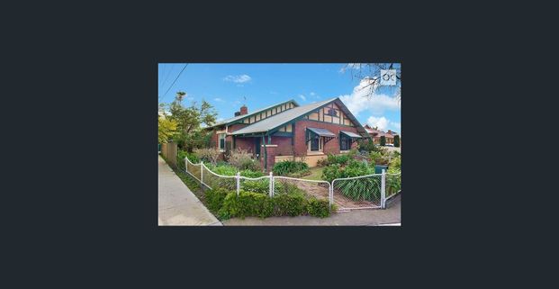 Stunning Maisonette very popular location seeking long term tenant - Photo 1