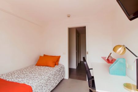 Large Studio #106 - Photo 2