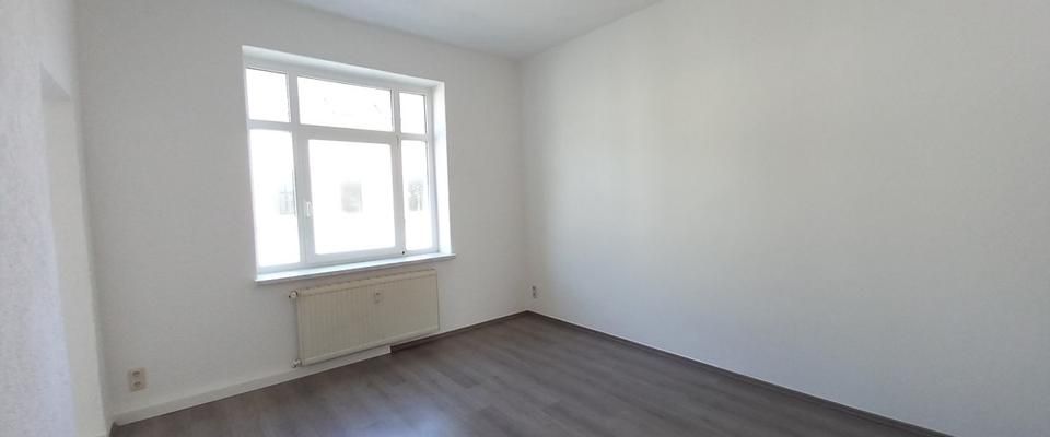 2-Zimmer Wohnung (1.OG), auf Wunsch mit neuwertiger Einbauküche, ruhige Lage, Bachstr. Frankenhausen - Foto 1
