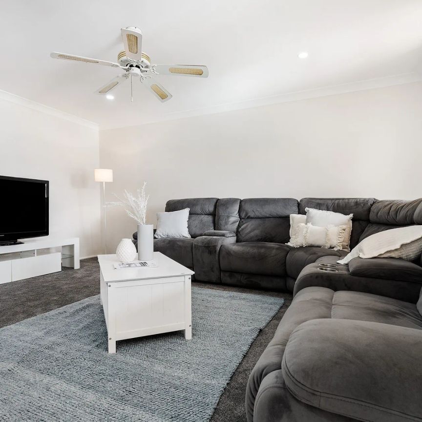 Grandly-Scaled Cul-De-Sac Home - Photo 1