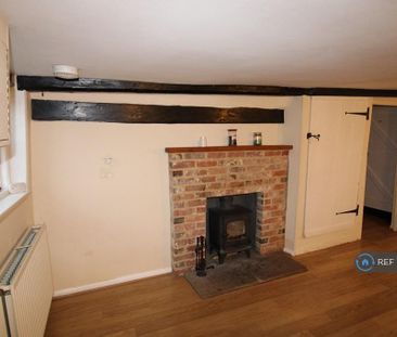 2 bedroom semi-detached house to rent - Photo 1