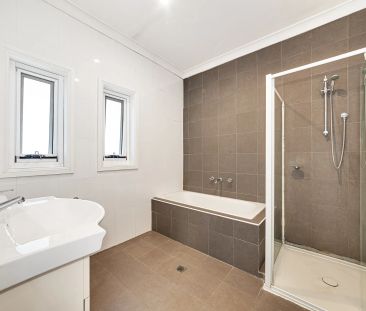 24 Epping Road , Lane Cove. - Photo 5