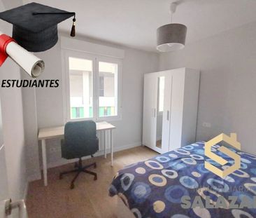 Alquiler de piso en Calle Prim Kalea - Photo 1