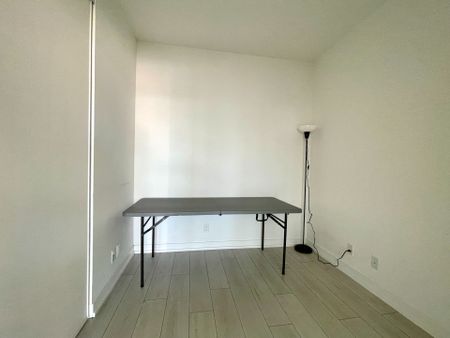 For Lease - 5 Buttermill Avenue Unit# 2207, Vaughan, Ontario - Photo 2