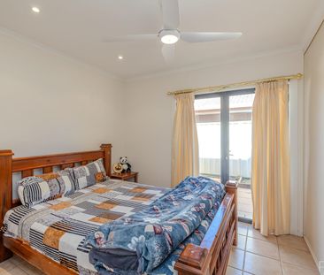 MODERN MULTI-LEVEL LIVING - Photo 3