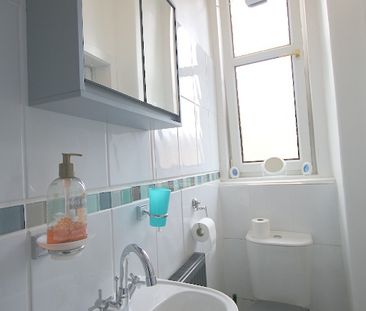 Buchanan Street, Leith, Edinburgh, EH6 - Photo 1