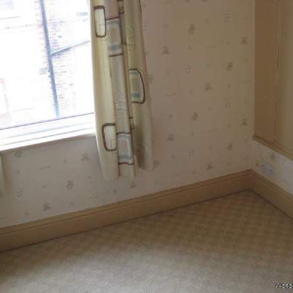 2 bedroom property to rent in Cleckheaton - Photo 2