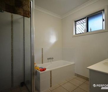 14 Oregon Street, Deeragun QLD 4818 - House For Rent | Domain - Photo 6