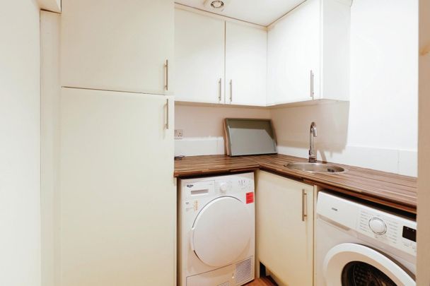 5 bedroom House To Let - Photo 1