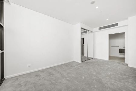 Brand New | Stylish & Spacious 3-Bedroom + Study in Melrose Park! - Photo 3