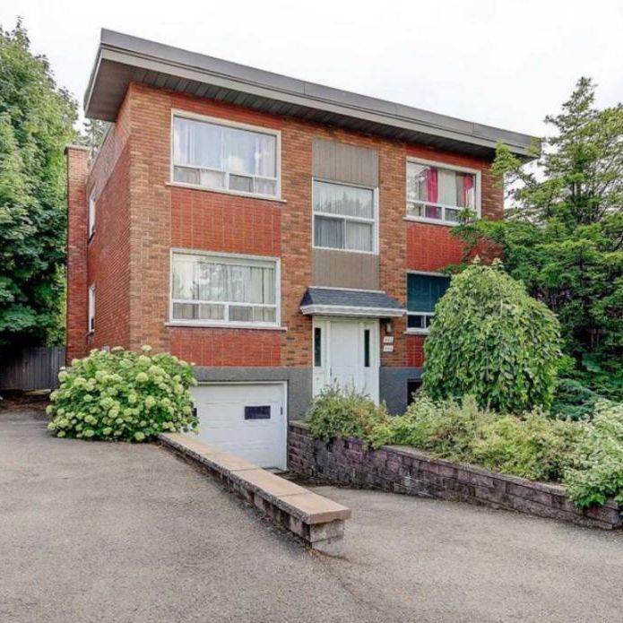 Charmant 5 1/2 longueuil, 3 chambres - Photo 1