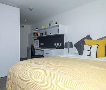 Studio to rent - Photo 1