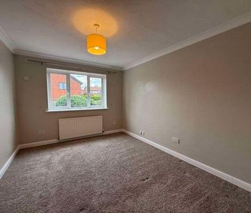 Perivale Close, Stoke-on-trent, ST1 - Photo 3