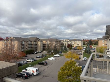 For Lease - 1440 Bishops Gate Unit# 406, Oakville, Ontario - Photo 2