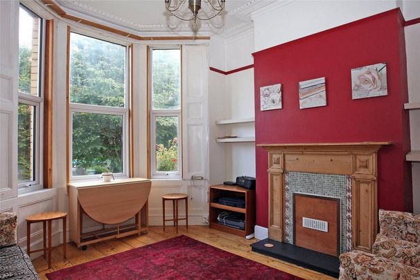 4 bedroom terraced house to rent - Photo 1