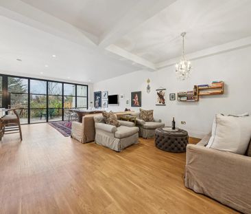 4 bedroom semi-detached house to rent - Photo 2