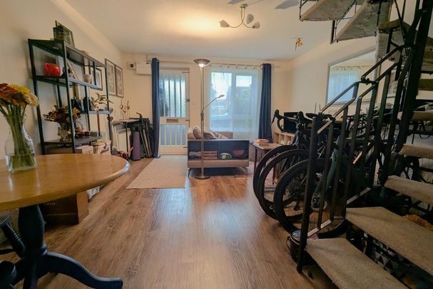 2 bedroom house to rent - Photo 1