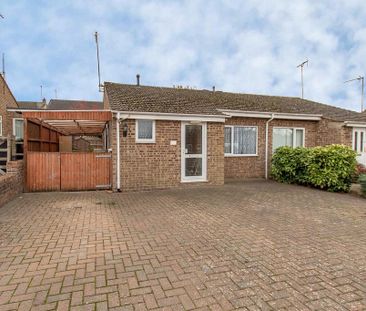 3 bedroom semi-detached house to rent - Photo 5