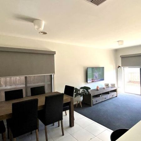 3-bedroom shared house, Jobbins Street - Photo 3