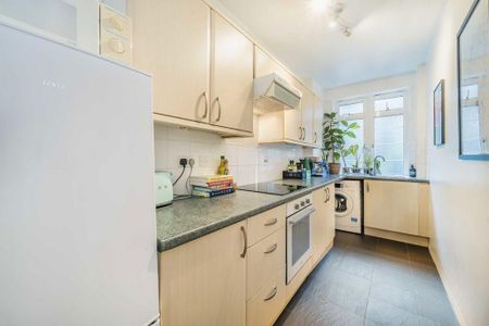 1 bedroom flat to rent - Photo 3