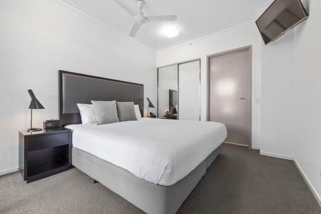 1 Bed Units, 105 Mitchell Street, - Photo 3