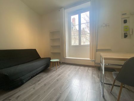 Location appartement 1 pièce, 17.69m², Angers - Photo 2