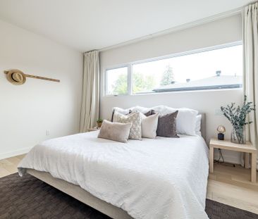 For Lease - 1995 Lenester Avenue, McKellar Heights - Glabar Park an... - Photo 2