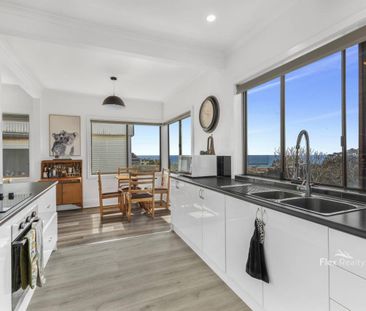 Charming Family Home with Sea Views - Photo 1