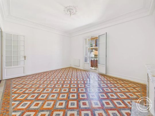 Location Appartement 4 pièces 84m² NICE 06300 - Photo 1