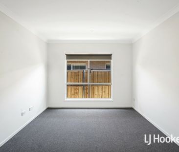 Brand New 4 Bedroom Home - Available Now! - Photo 2