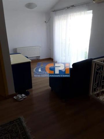 Inchiriere Vila Lux. 4 camere , Fundeni - Fotografie 2