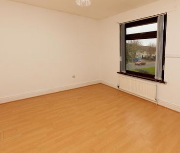 19 Rathgill Avenue, Bangor, BT19 7TD - Photo 4