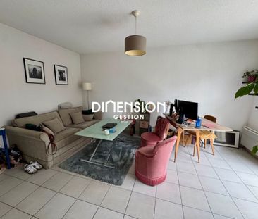 Location Appartement 2 pièces 42m² FARGUES ST HILAIRE 33370 - Photo 2