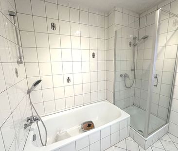 Trier: Stilvolle 3-Zimmer-Wohnung auf 102 m², mit Terrasse, Aufzug ... - Photo 4