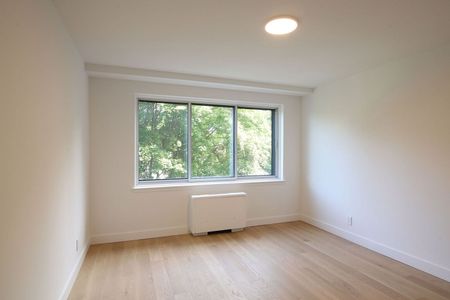 4555 Bonavista Avenue, Montréal, QC - Photo 3