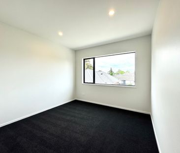 22A Royton Avenue, Mangere East, Auckland - Photo 2