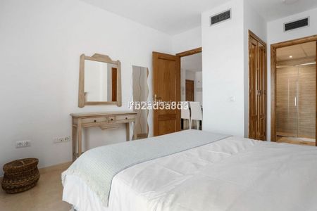 Apartamento en Estepona, La Resina, alquiler - Photo 4