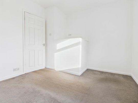 2 bedroom cottage to rent - Photo 1