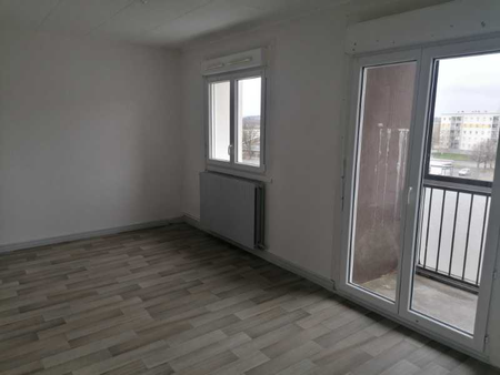 Location : Appartement 4 pièces 65 m2 – BETHONCOURT - Photo 3