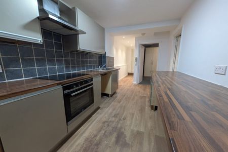 Alfreton Road, Nottingham, NG7 3NS - Photo 5