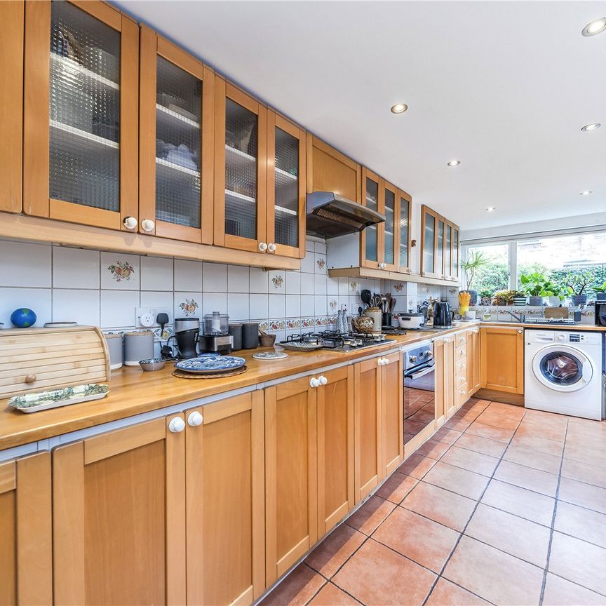 Colomb Street, Greenwich Peninsula, SE10, London - Photo 1