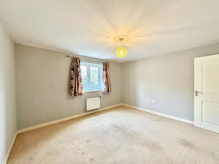 2 bedroom Flat To Let - Photo 5