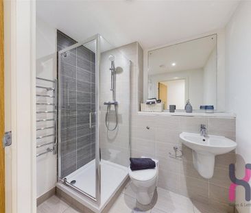 3 bedroom flat to rent - Photo 5