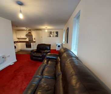 2 Bed Flat, Ivy Graham Close, M40 - Photo 3