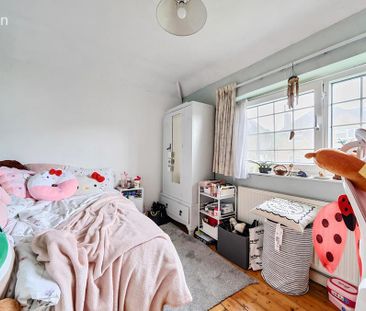 5 bedroom semi-detached house to rent - Photo 4