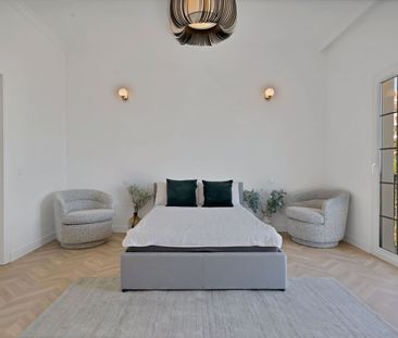 Townhouse in Nueva Andalucía - Photo 4