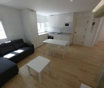 Piso de alquiler en Calle del Marqués de Encinares, Almenara -Ventilla - Foto 1